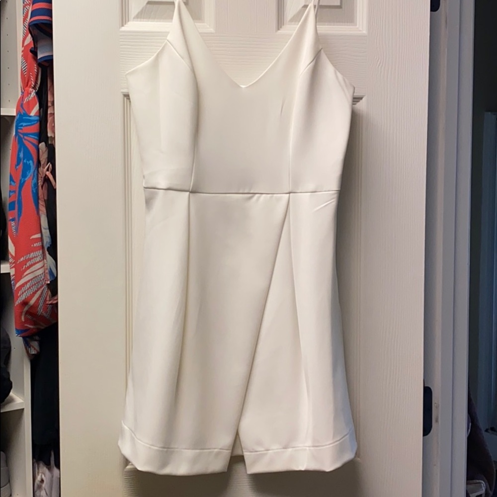 White Gianni Bini Dress